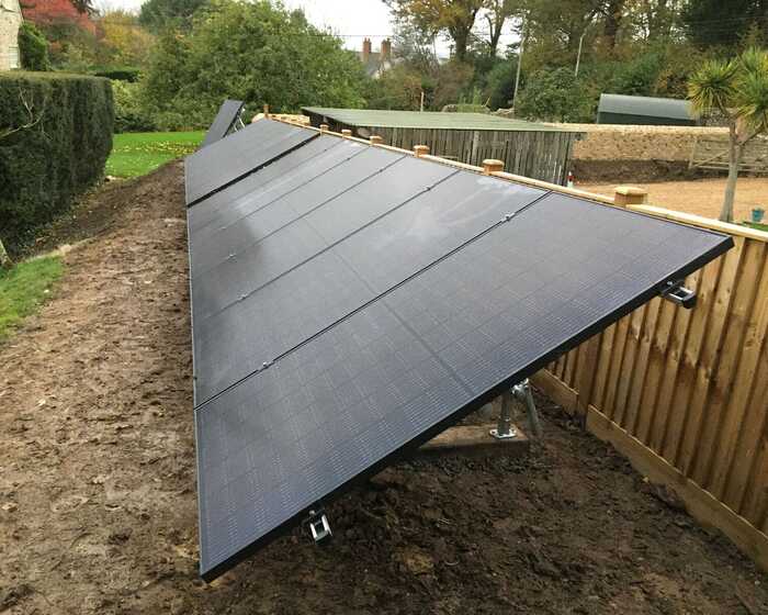 battery storage for ground mounted solar pv 