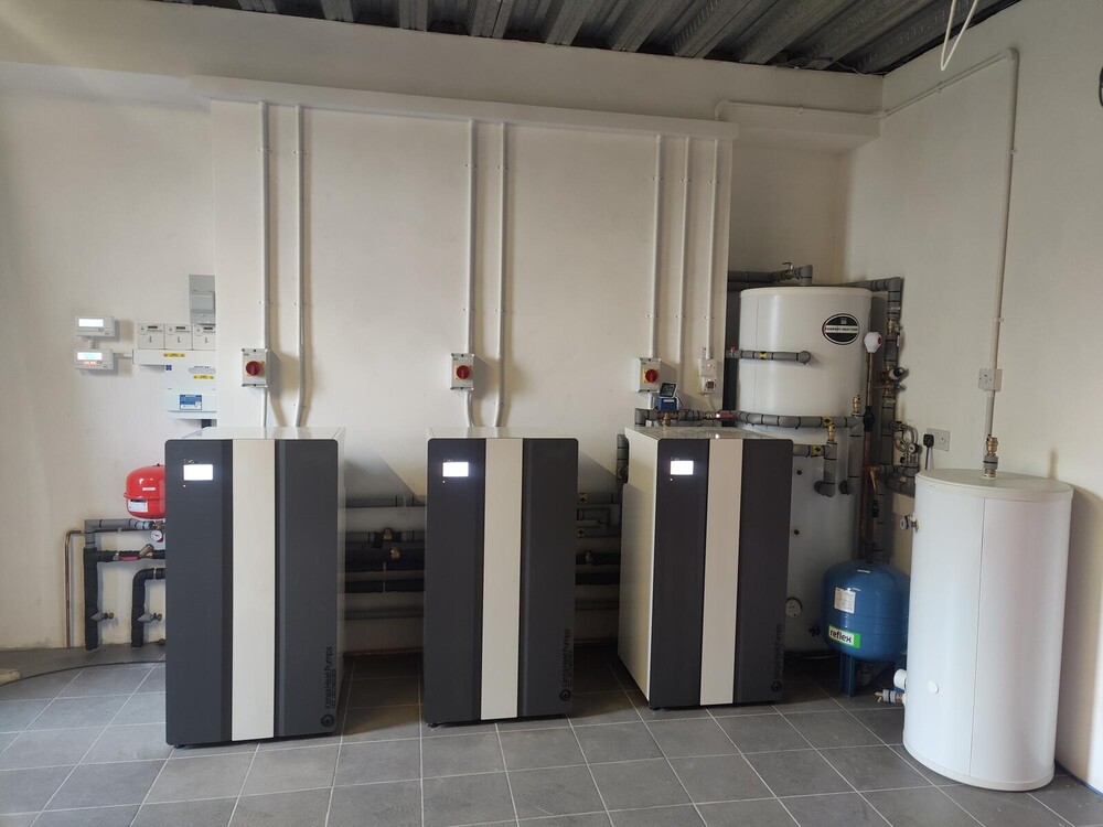 The Complete Guide to Ground Source Heat Pumps